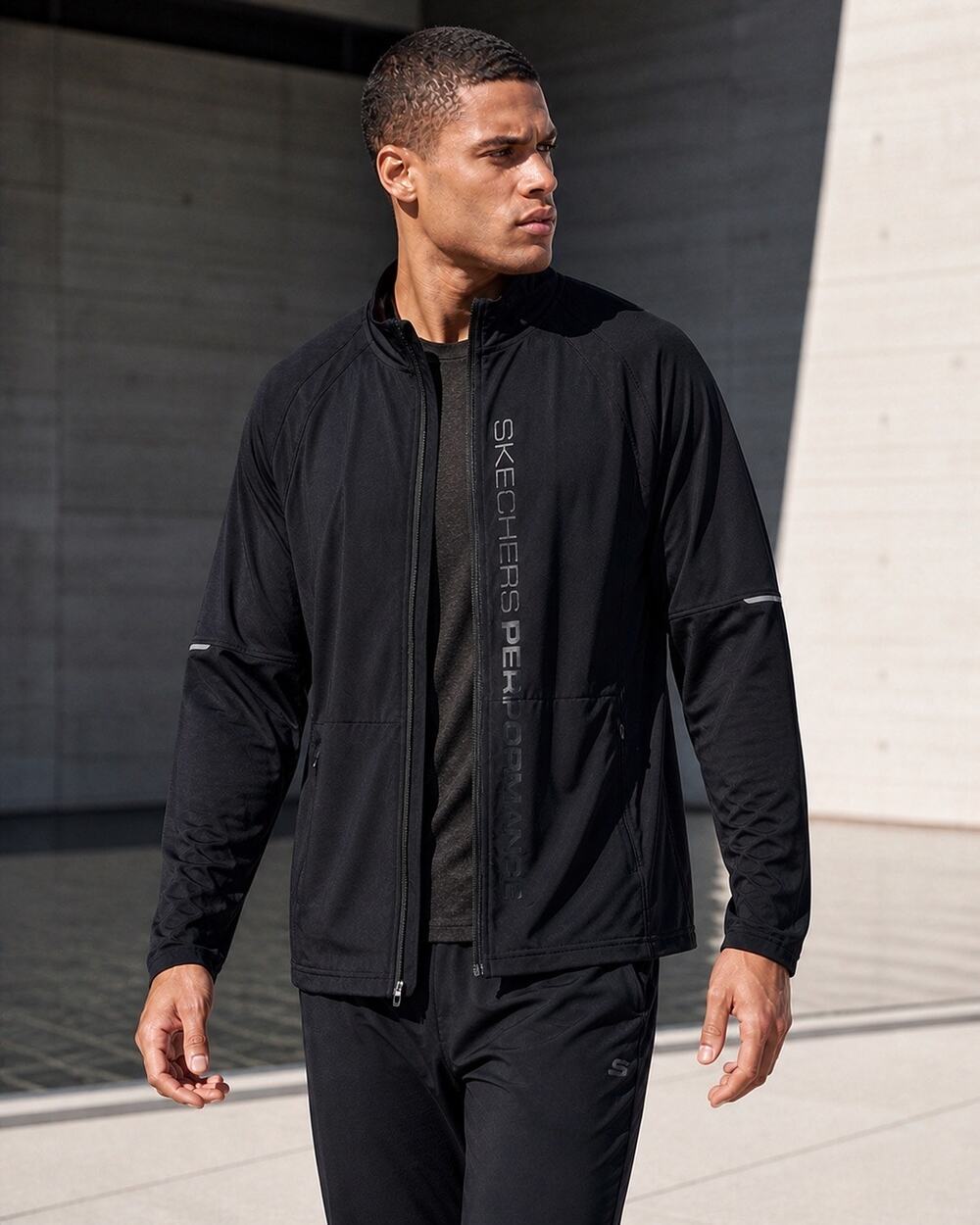 SKECHERS GORUN Full Zip Mid-weight Reflective Performance Running Jacket Size XL